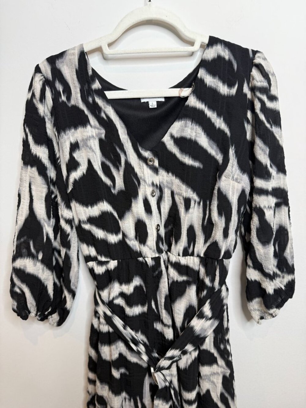 Luxology Womens Size L Black White Tiered Midi Dress Belted Puff Sleeve - Picture 8 of 13